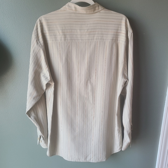 Men's Tommy Bahama Silk Button Down Shirt, Size Large - Picture 3 of 4